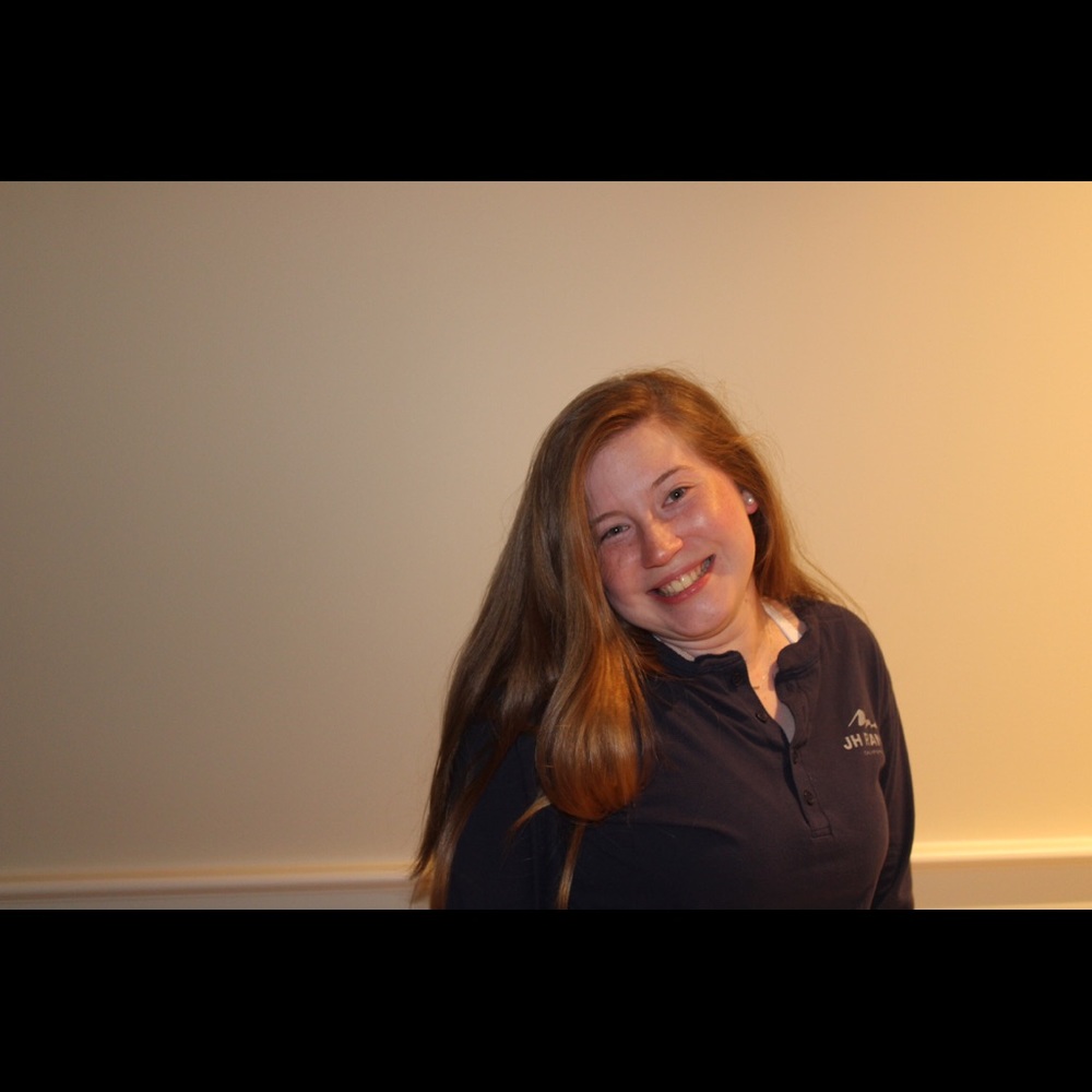 Meet your Posher, Madeleine